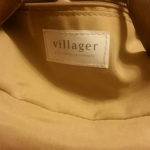 🌷 Cute Little Villager by Liz Claiborne - Picture 3 of 4